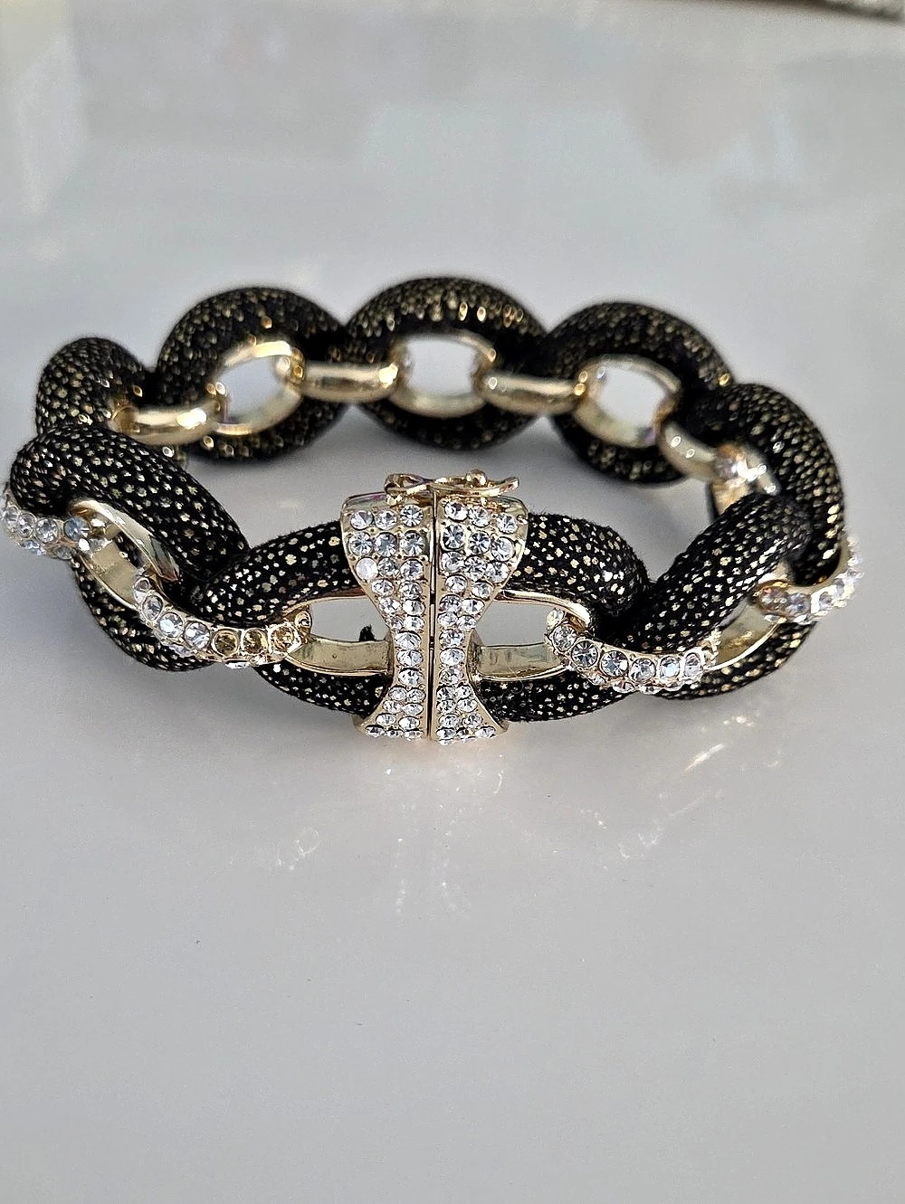 Rhinestone Clasp Bracelet in Black & Gold Like New
